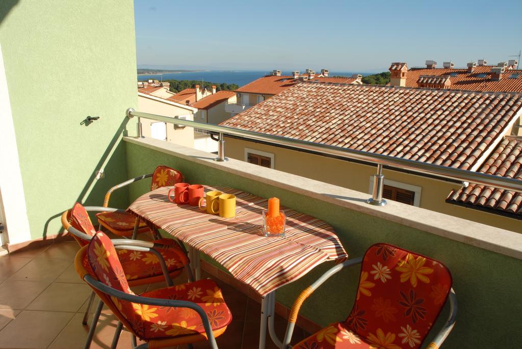 Apartments Green Village Premantura Rom bilde