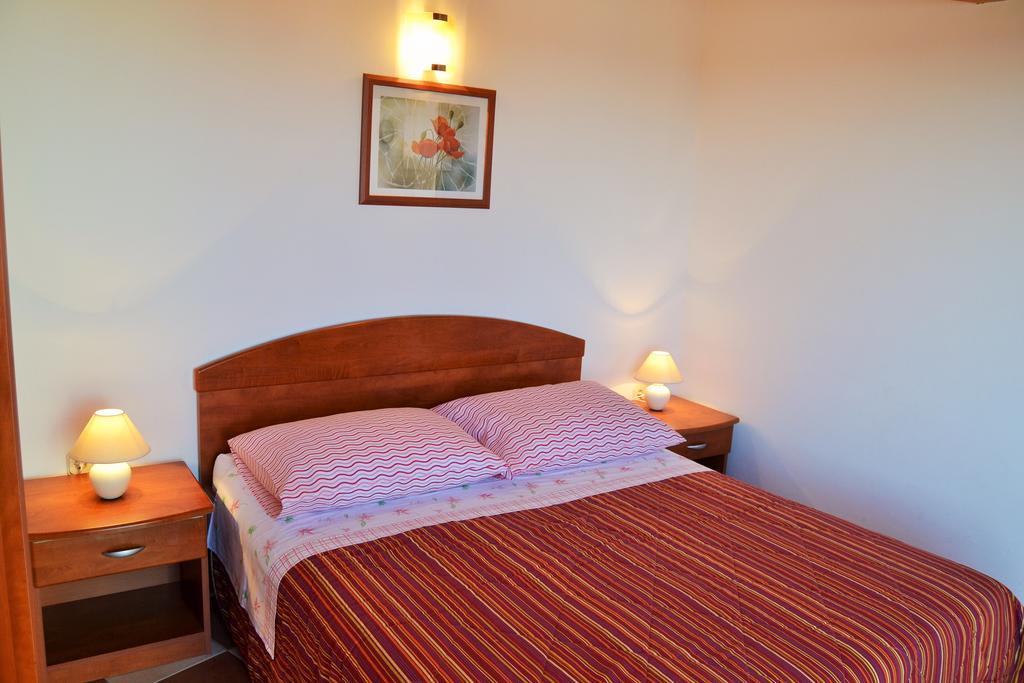 Apartments Green Village Premantura Rom bilde